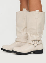 Wrecked Western Boots Cream