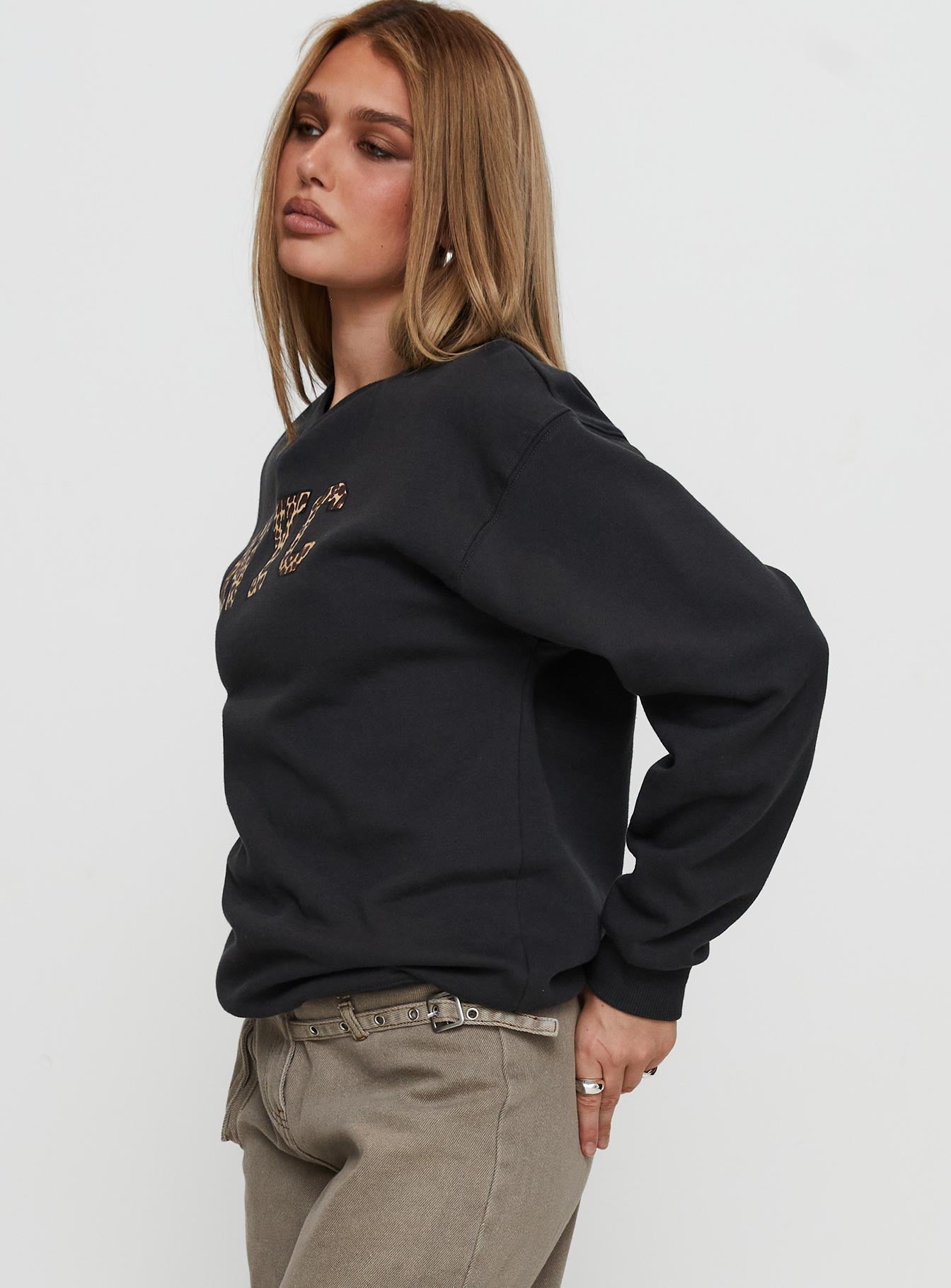 Wild In NYC Sweater Black