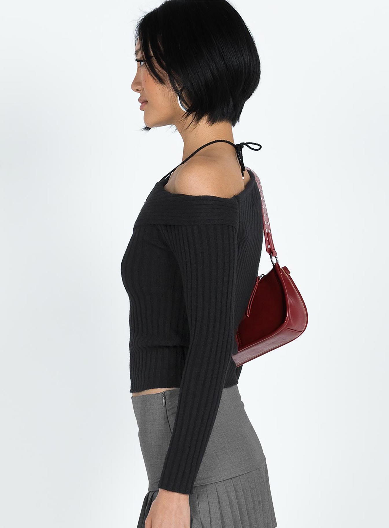 Jaybell Cold Shoulder Sweater Black