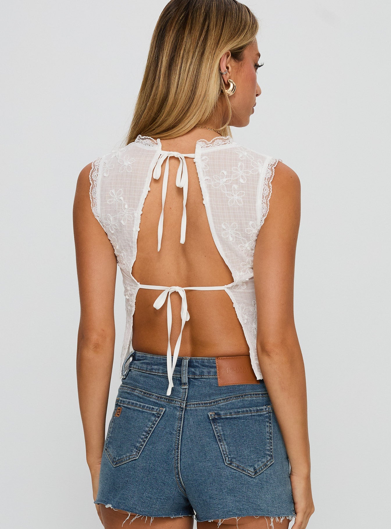 Hagea Top White