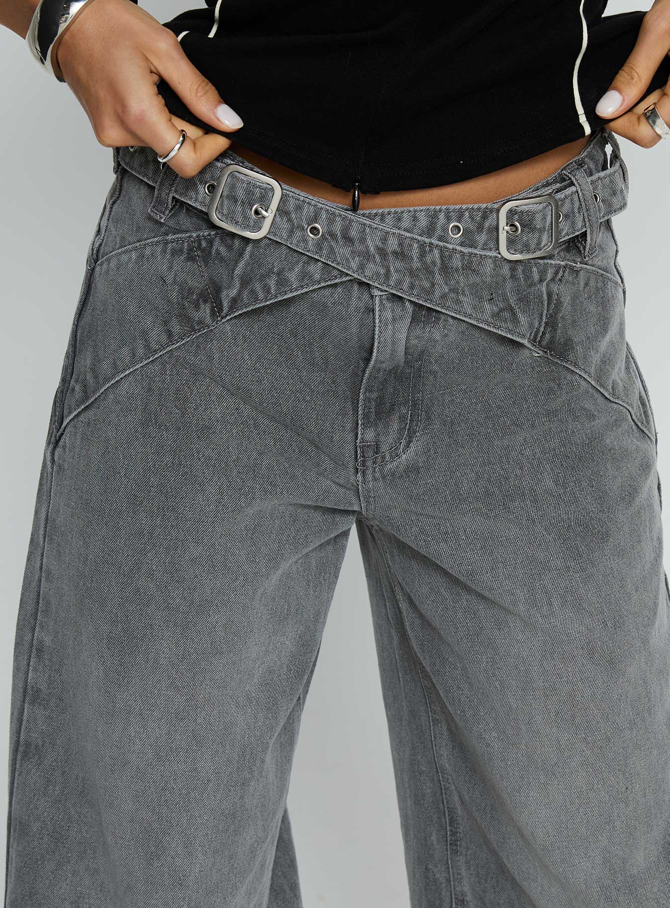 Mckinley Mid Rise Wide Leg Jeans Washed Grey