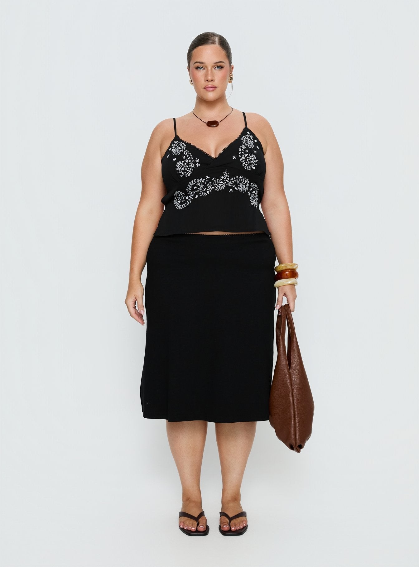 Pappilion Top Black Curve