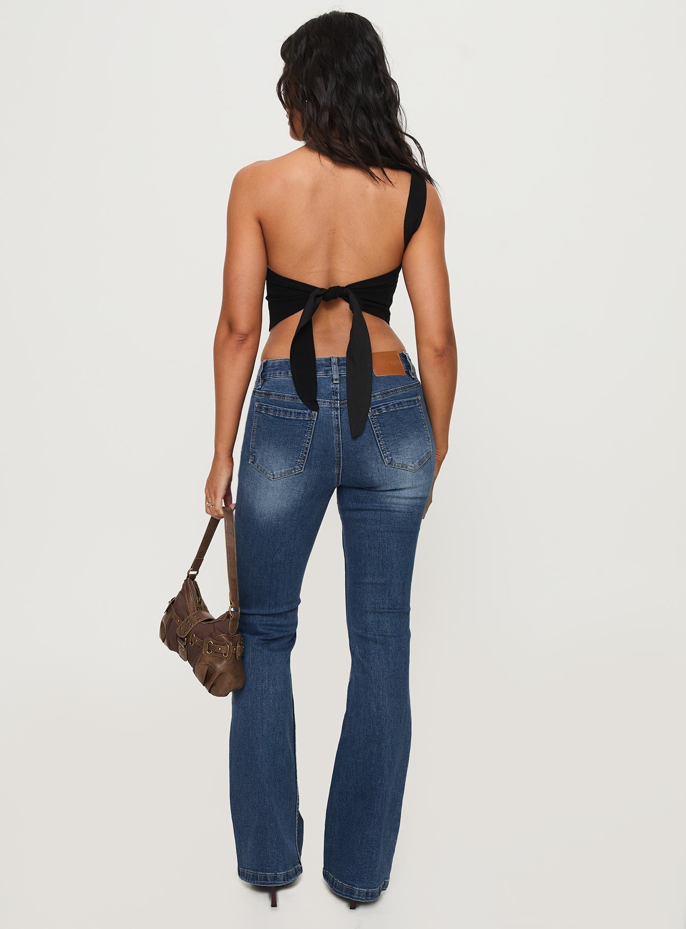 Bethany Low Rise Bootleg Jeans Mid Wash