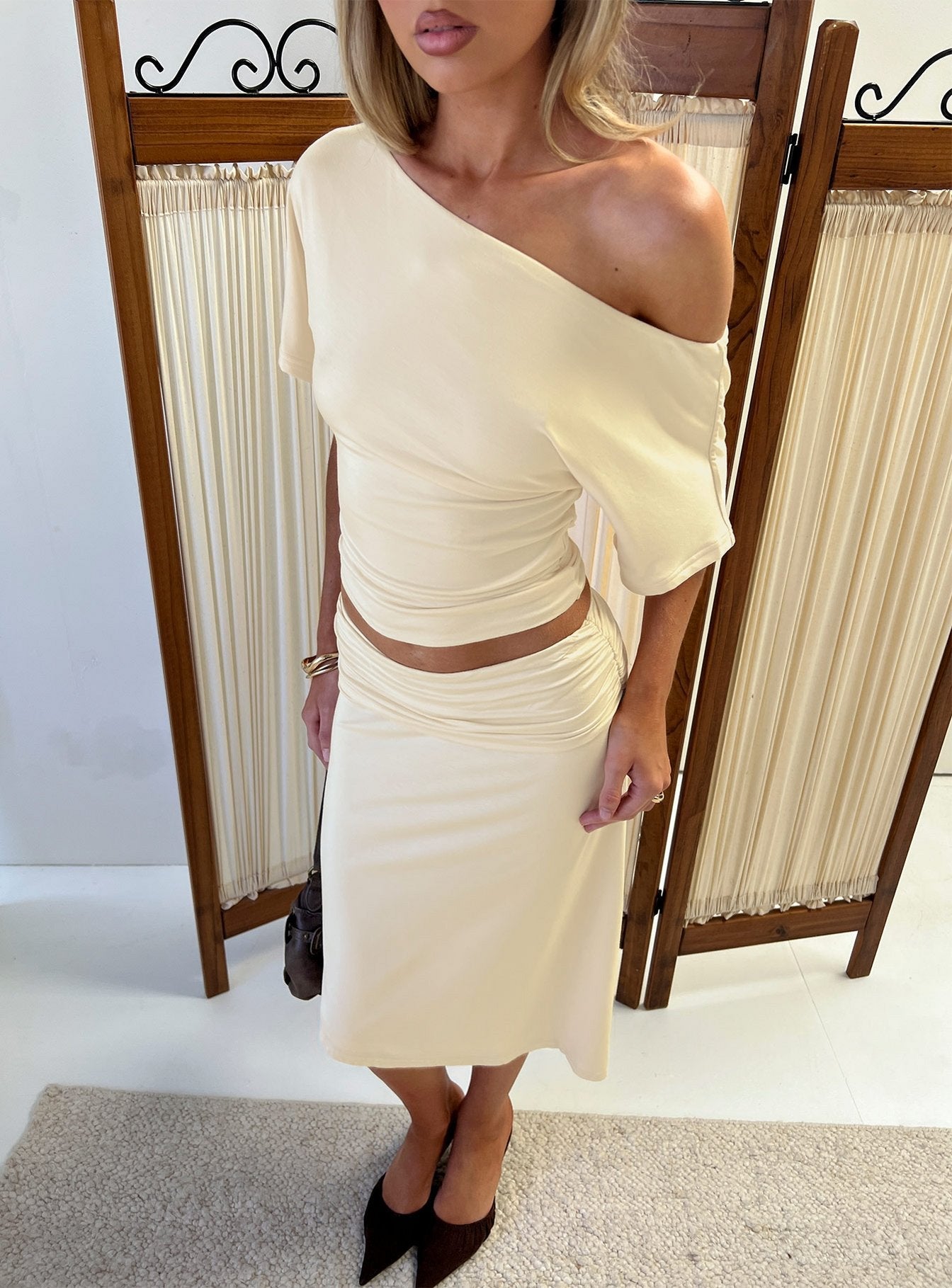 Sezzia Ruched Asymmetrical Midi Skirt Beige